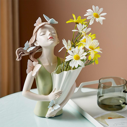 Della Nordic Flower Vase